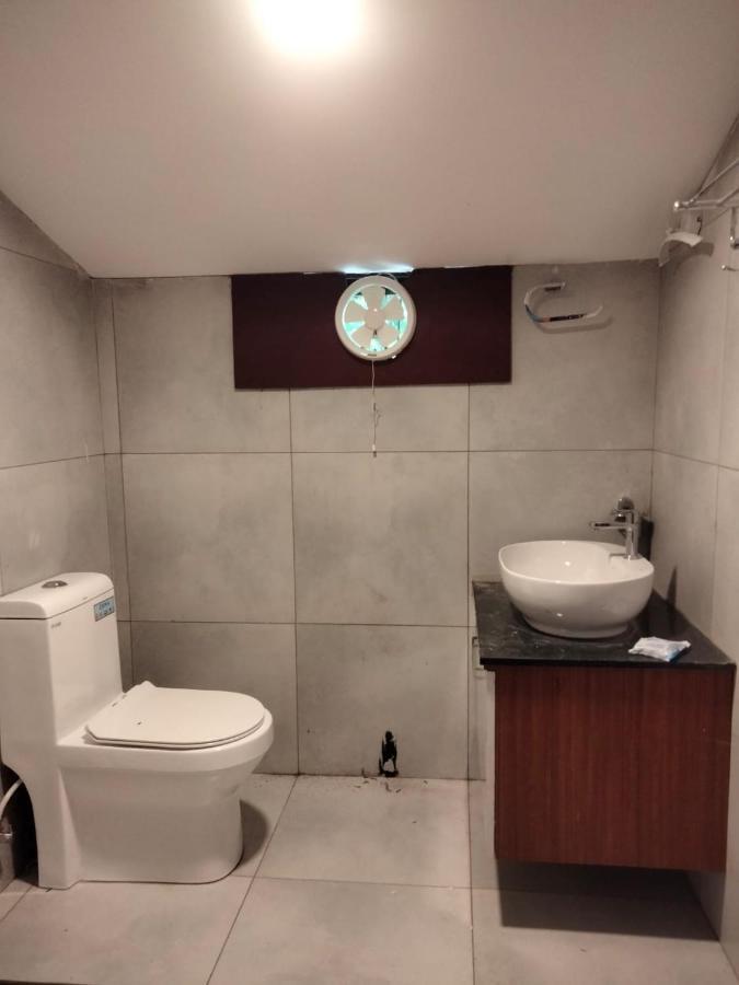 Mother'S Inn Homestay Kochi Esterno foto