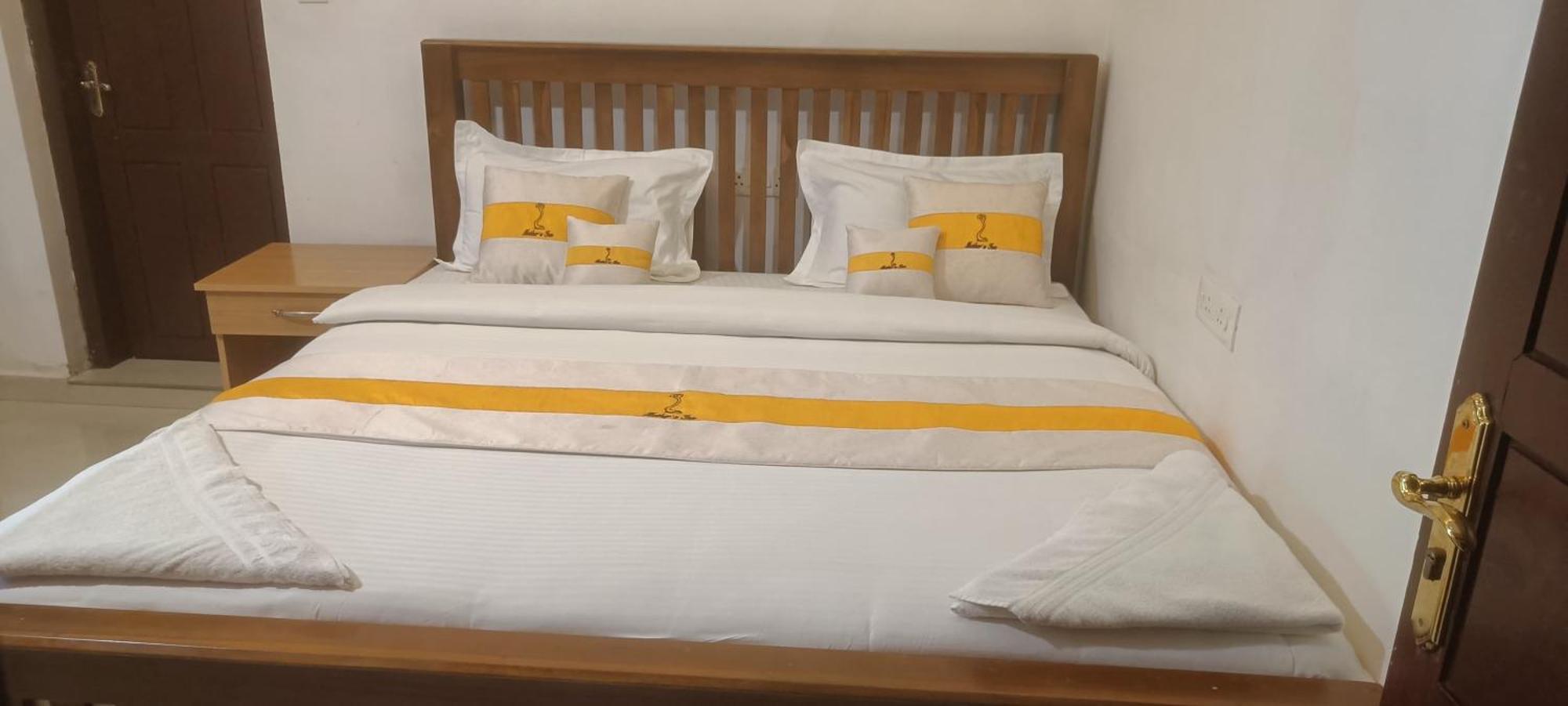 Mother'S Inn Homestay Kochi Esterno foto